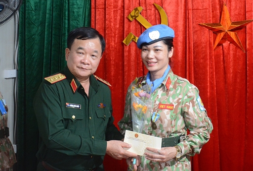 Gặp mặt, động viên nữ quân nhân gìn giữ hòa bình của Việt Nam tại Phái bộ UNISFA